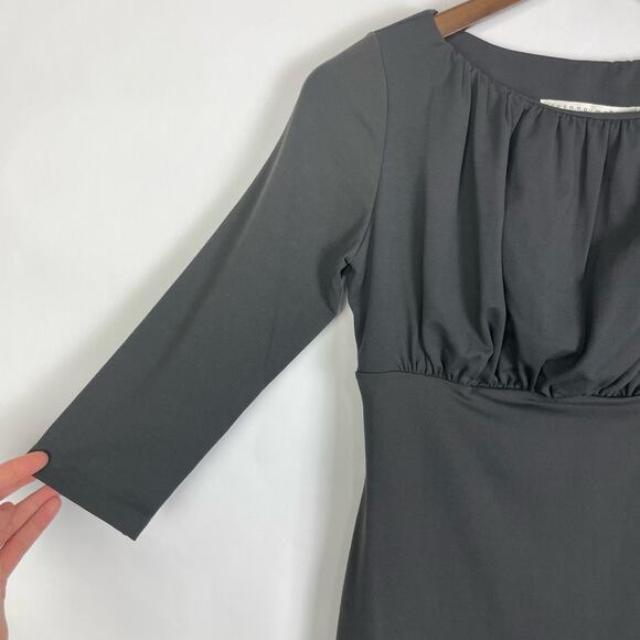 Susana Monaco | Gray Ruched Bust 3/4 Sleeve Fitted Stretch Top - Picture 4 of 6